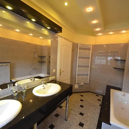 Luxushaus-bel-air Casa vacanze *